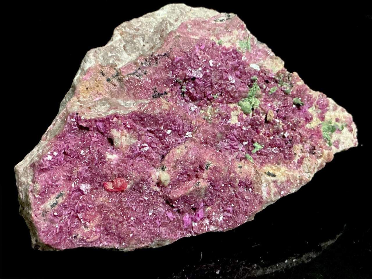 View 3 of the exact 565 g Kolwezi Cobaltoan Calcite specimen