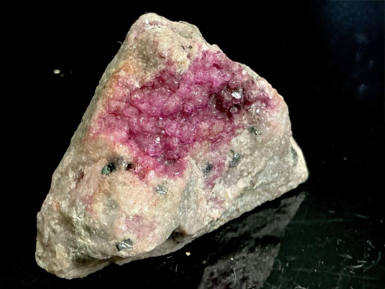 View 2 of the exact 146 g Kolwezi Cobaltoan Calcite specimen