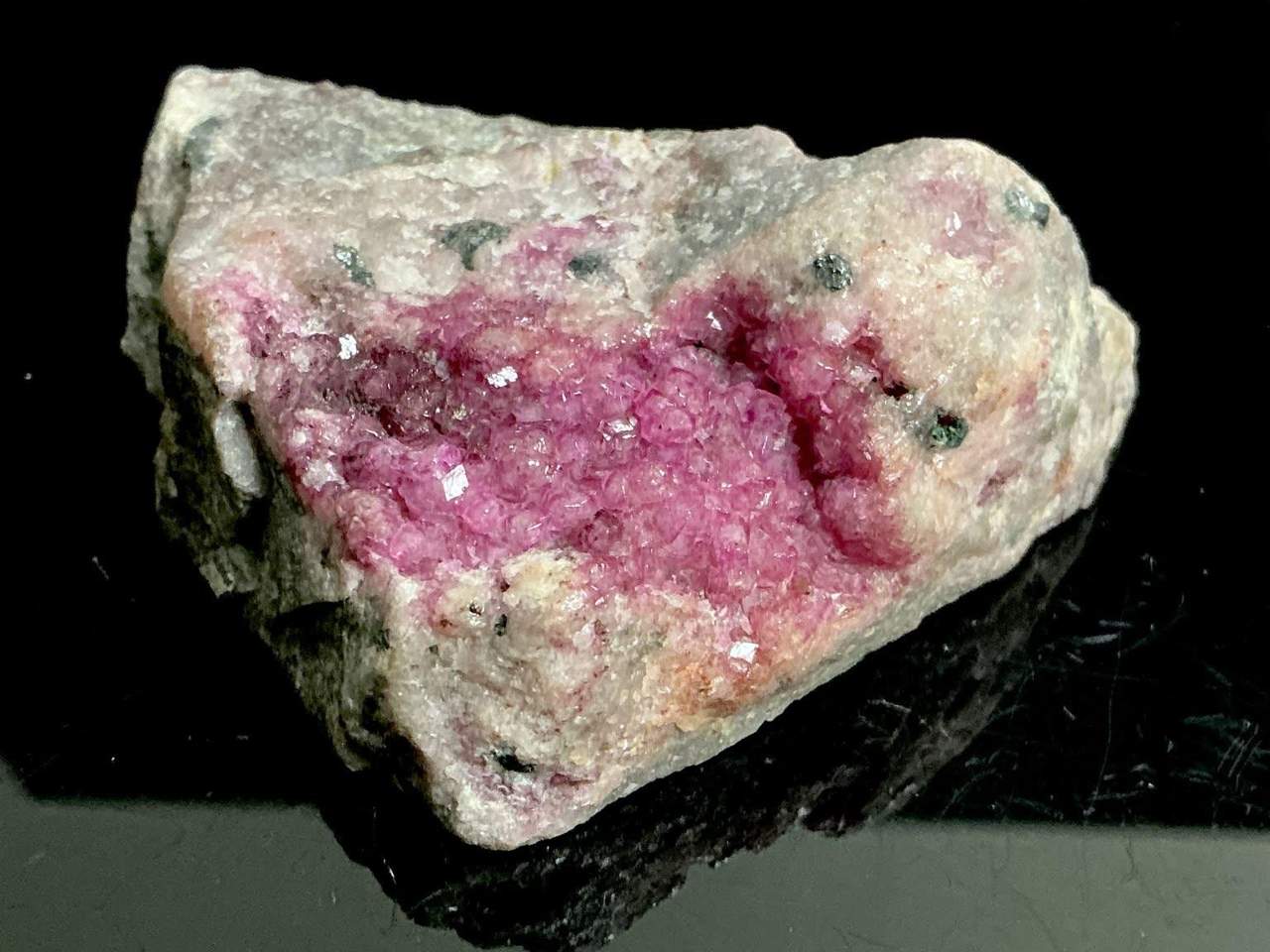 View 4 of the exact 146 g Kolwezi Cobaltoan Calcite specimen