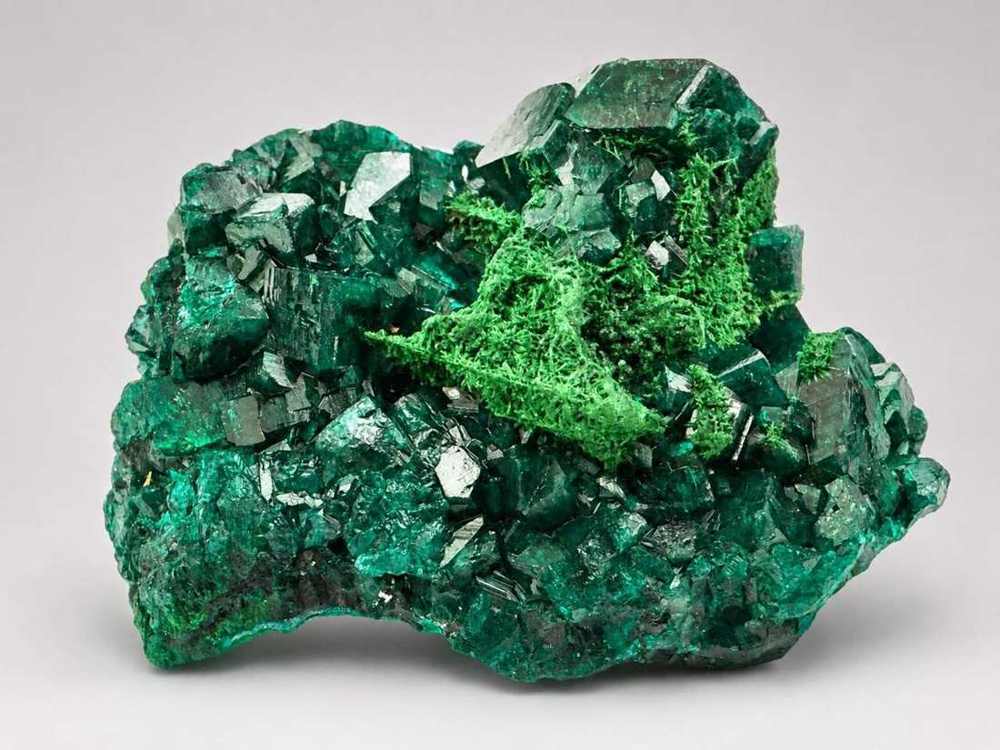 Dioptase with Fornacite from Mindouli District, Republic of Congo