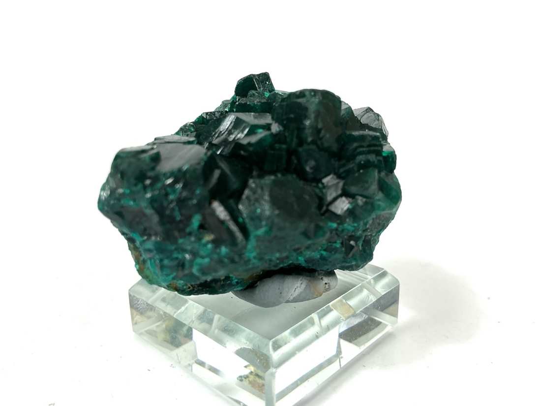 Dioptase with Fornacite from Mindouli, Congo, crystal faces and mineral association, view 2