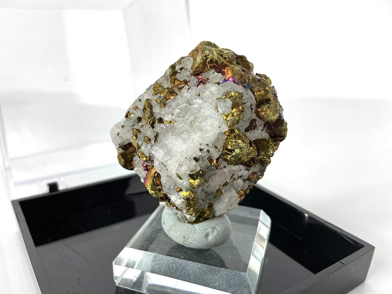 White dolomite with golden and iridescent chalcopyrite from Zhongtiaoshan, China