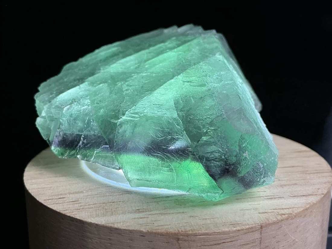 Green and purple stepped Fluorite, detailed view 2