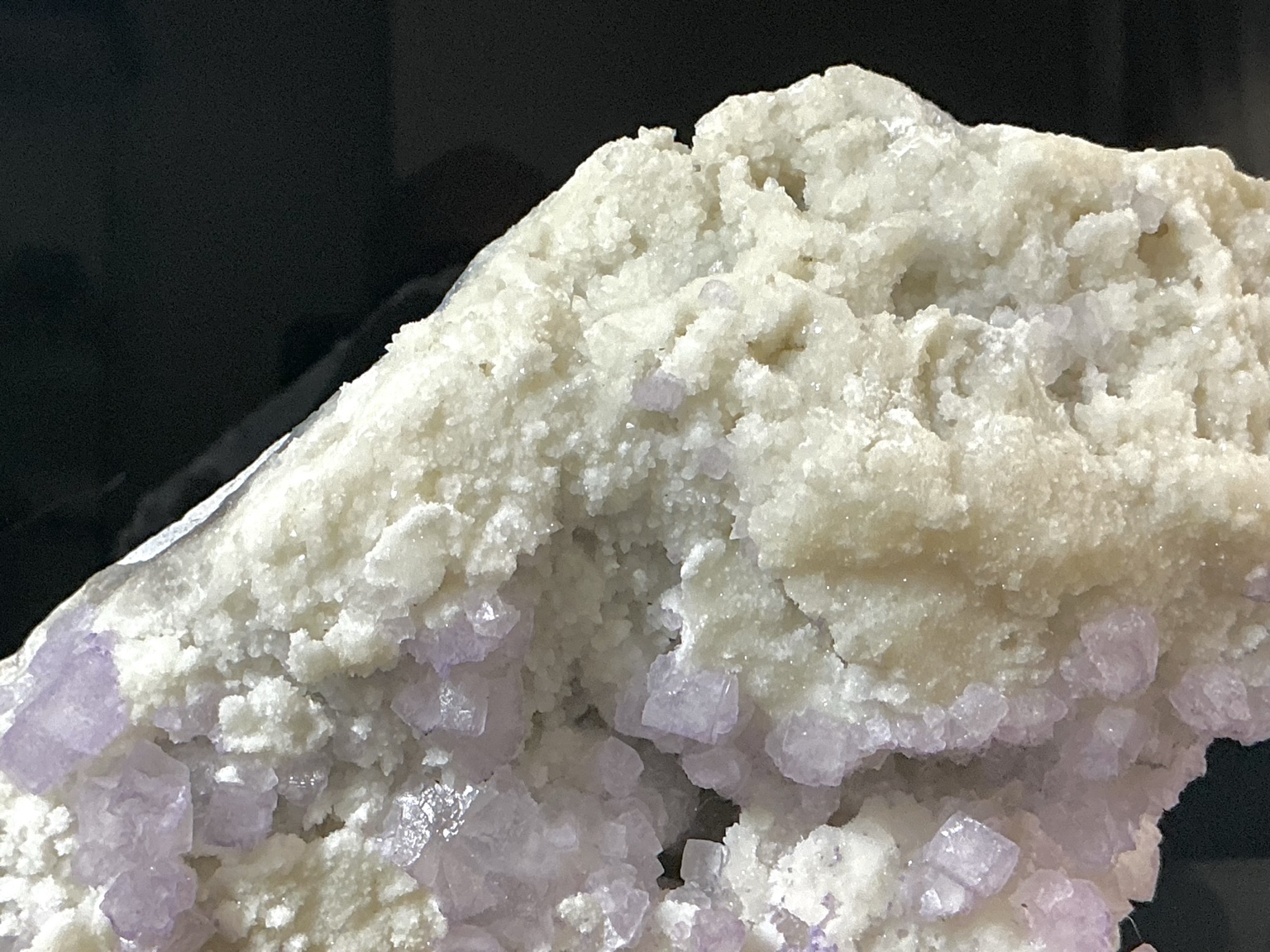 Fluorite on Calcite from Qinglong, view 5 of 5