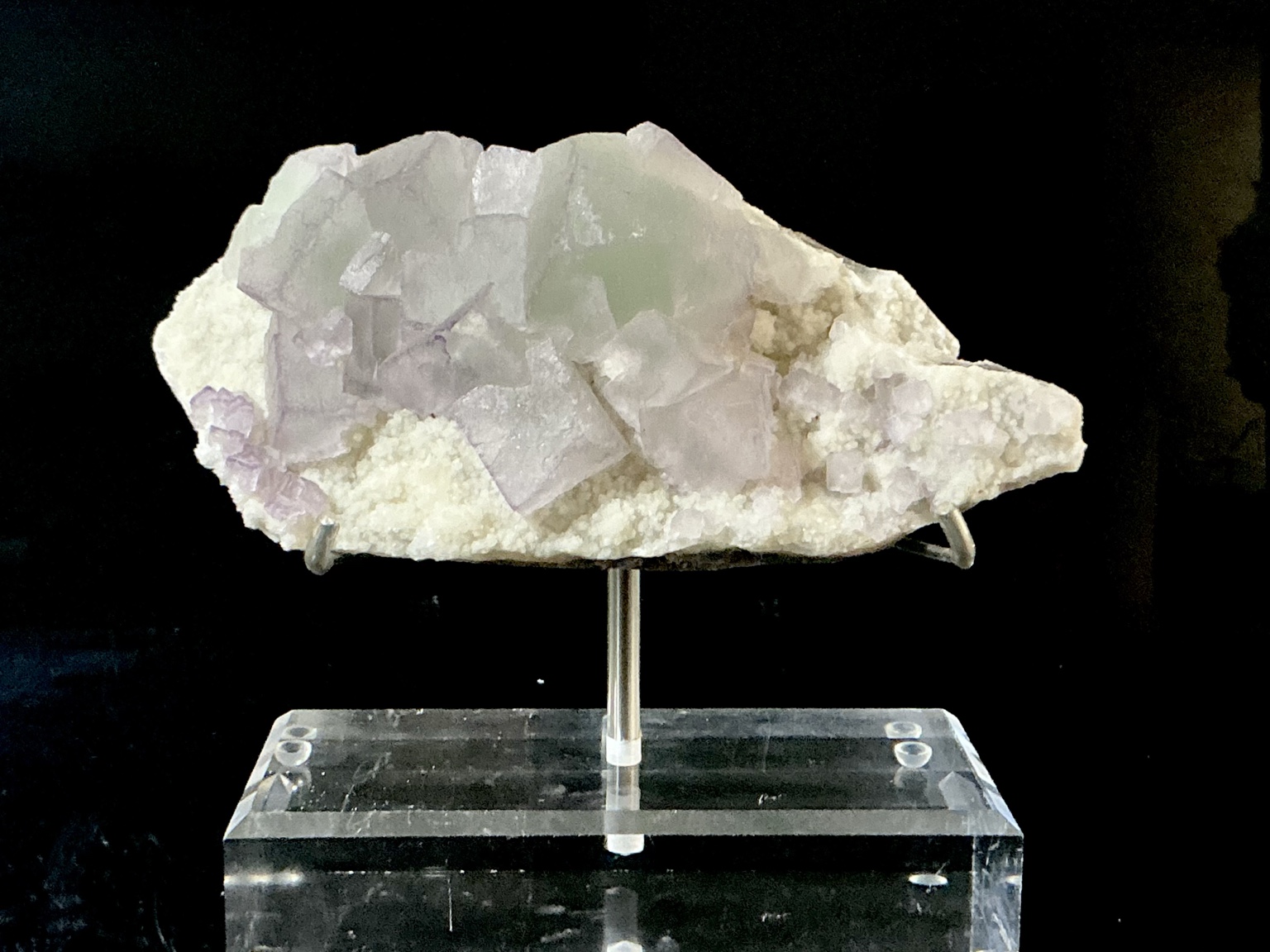 Colour-Zoned Fluorite on Calcite from Qinglong County, China, on the included stand