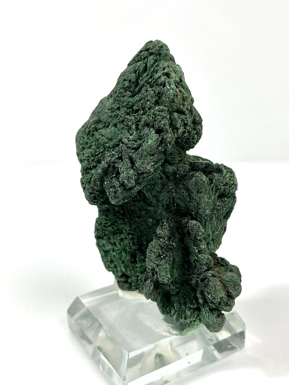 3 of 5: alternate view of the 62 g Malachite specimen