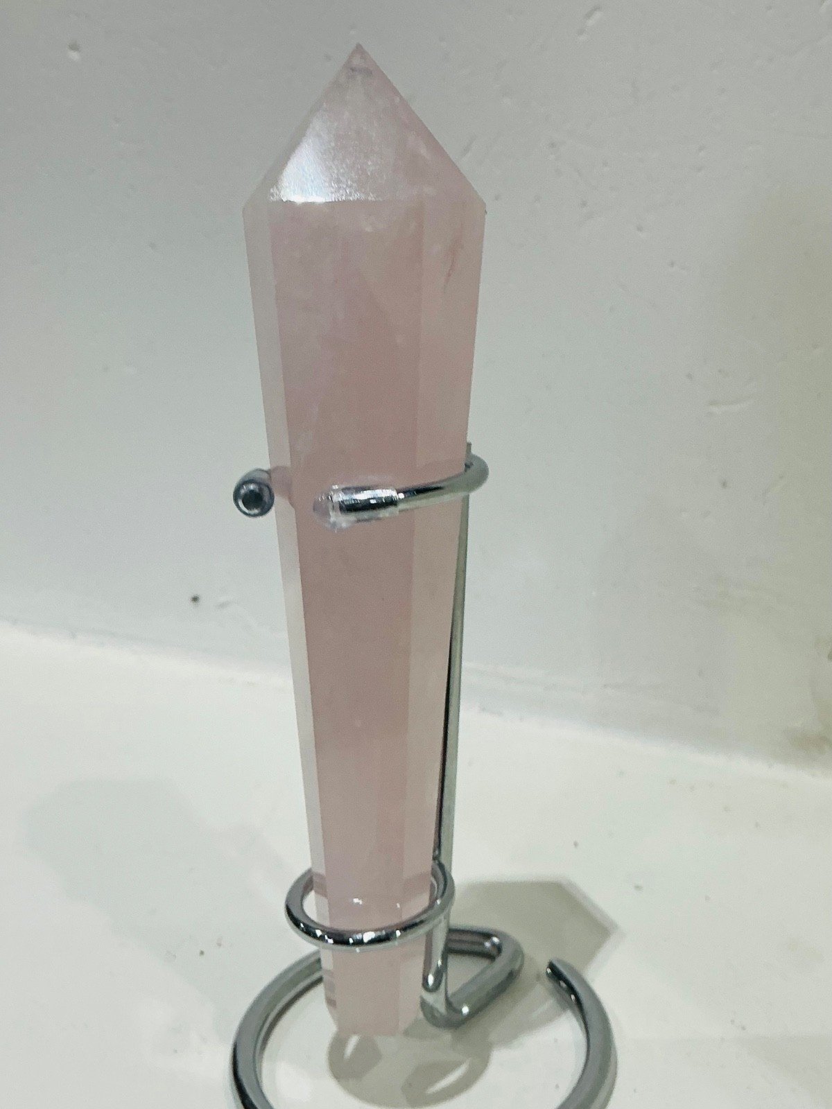 Rose Quartz Sceptre Tower with Stand — 14 cm — 140 g — view 6