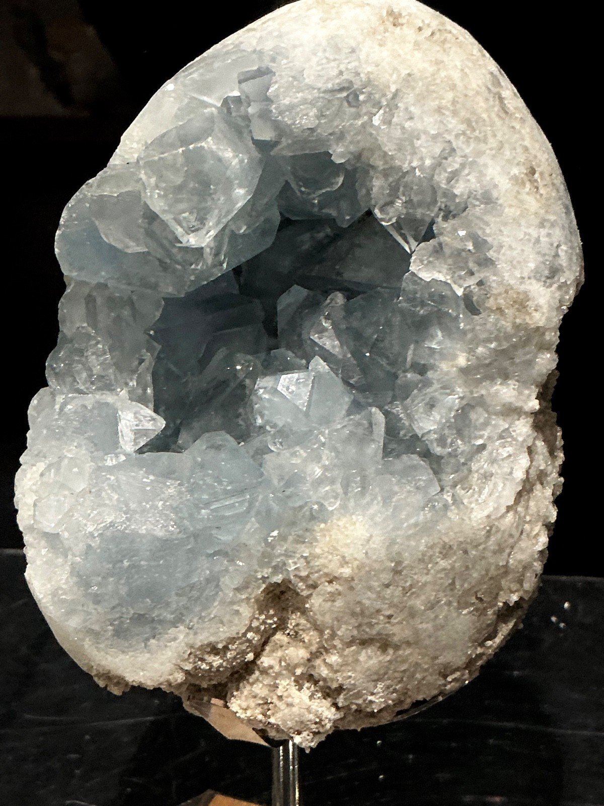 Celestite Geode with Display Stand — Madagascar — 1.460 kg — view 2