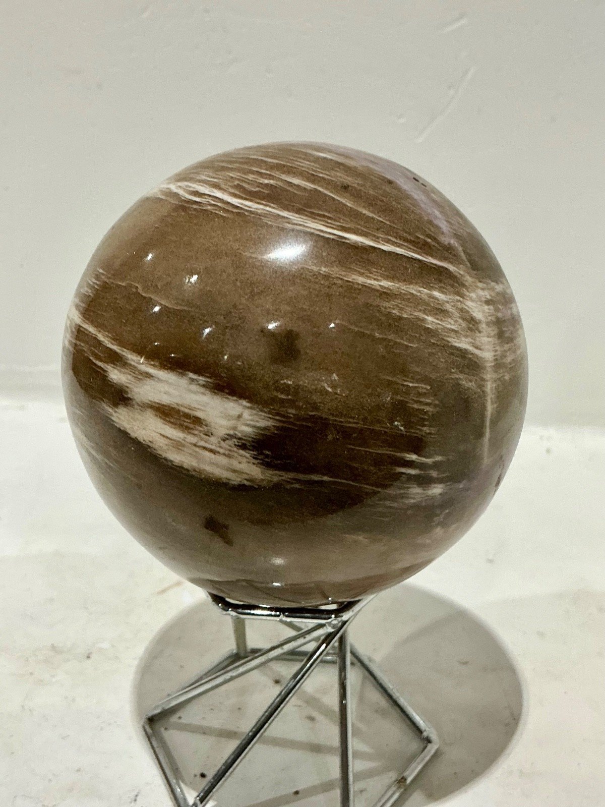 Mookaite Jasper Sphere — Western Australia — 718 g — view 6