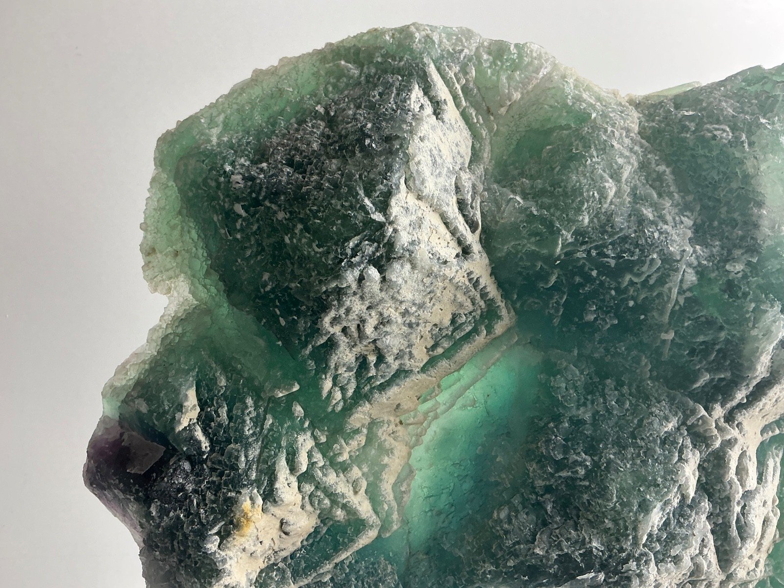 Green and Purple Fluorite with Light Base — China — 8 kg — view 4