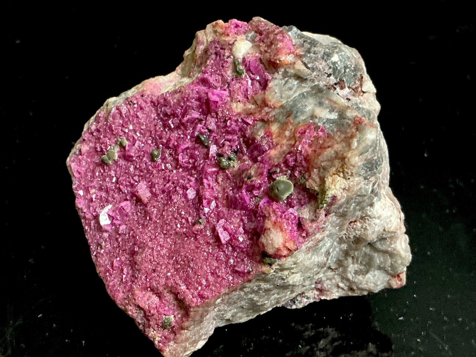 Cobaltoan Calcite with Green Minerals — Kolwezi — 407 g — view 4