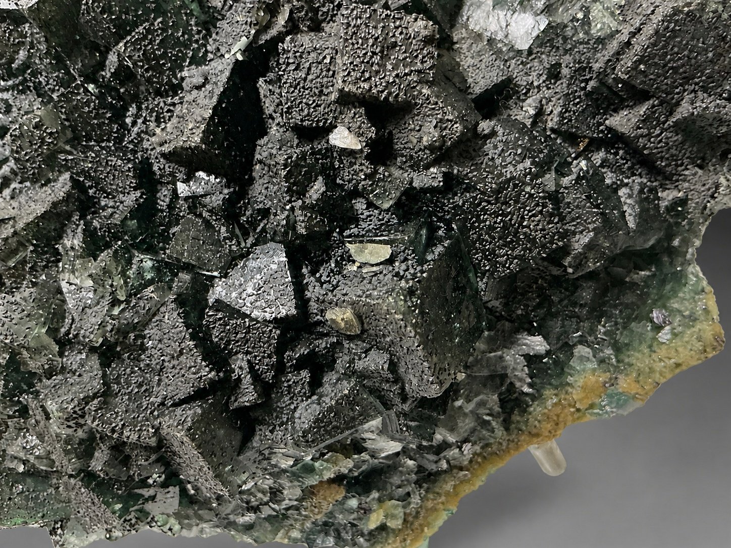 Dark Green Fluorite with Pyrite — Huanggang — 1.1 kg — view 6