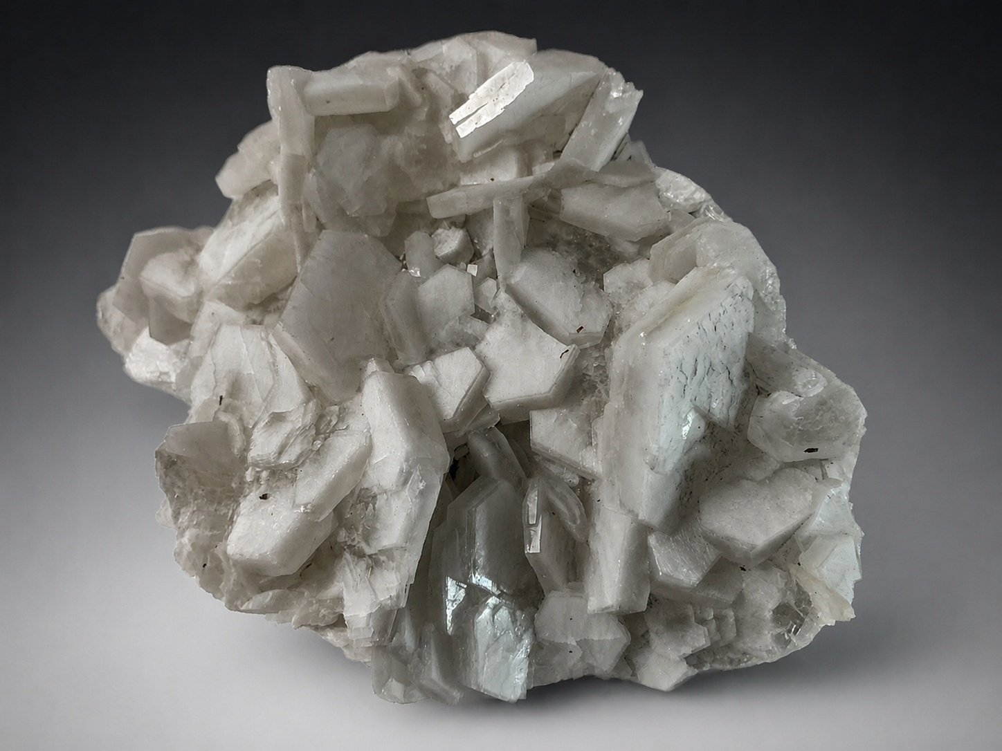 Fluorescent Poker Chip Calcite — Fujian — 811 g — view 5