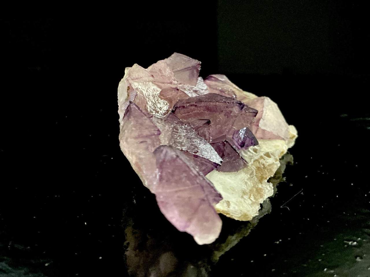 3 of 5: alternate view of the De’an Mine purple octahedral Fluorite specimen