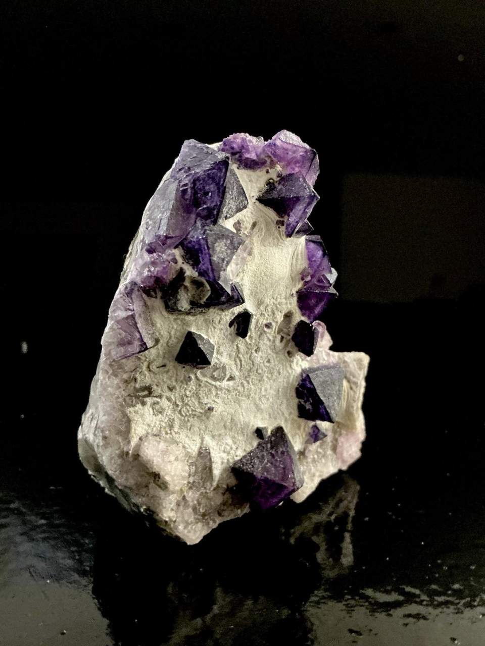 De’an purple Fluorite, view 2 of 4
