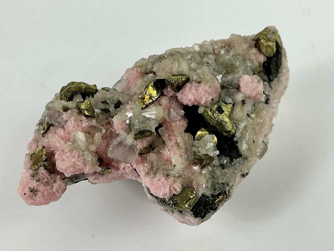 Rhodochrosite association from Starnitsa, view 3 of 3