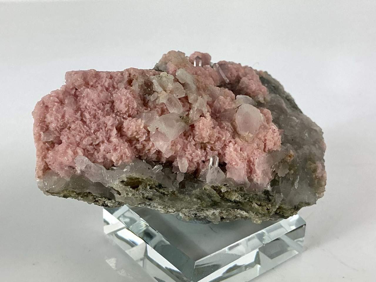 Natural view 7 of 7: pink Rhodochrosite with Quartz from Starnitsa, Bulgaria