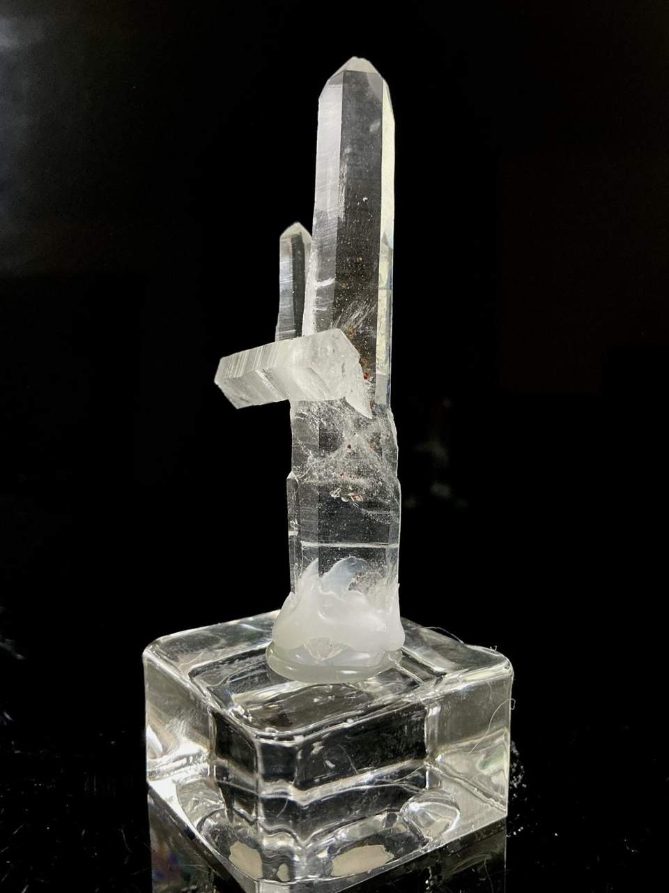 Tall Clear Quartz with Crossing Crystals — Jinkouhe, Sichuan, additional view 4