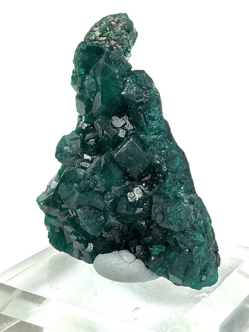 Dioptase with Fornacite from Mindouli, Congo, crystal faces and mineral association, view 2