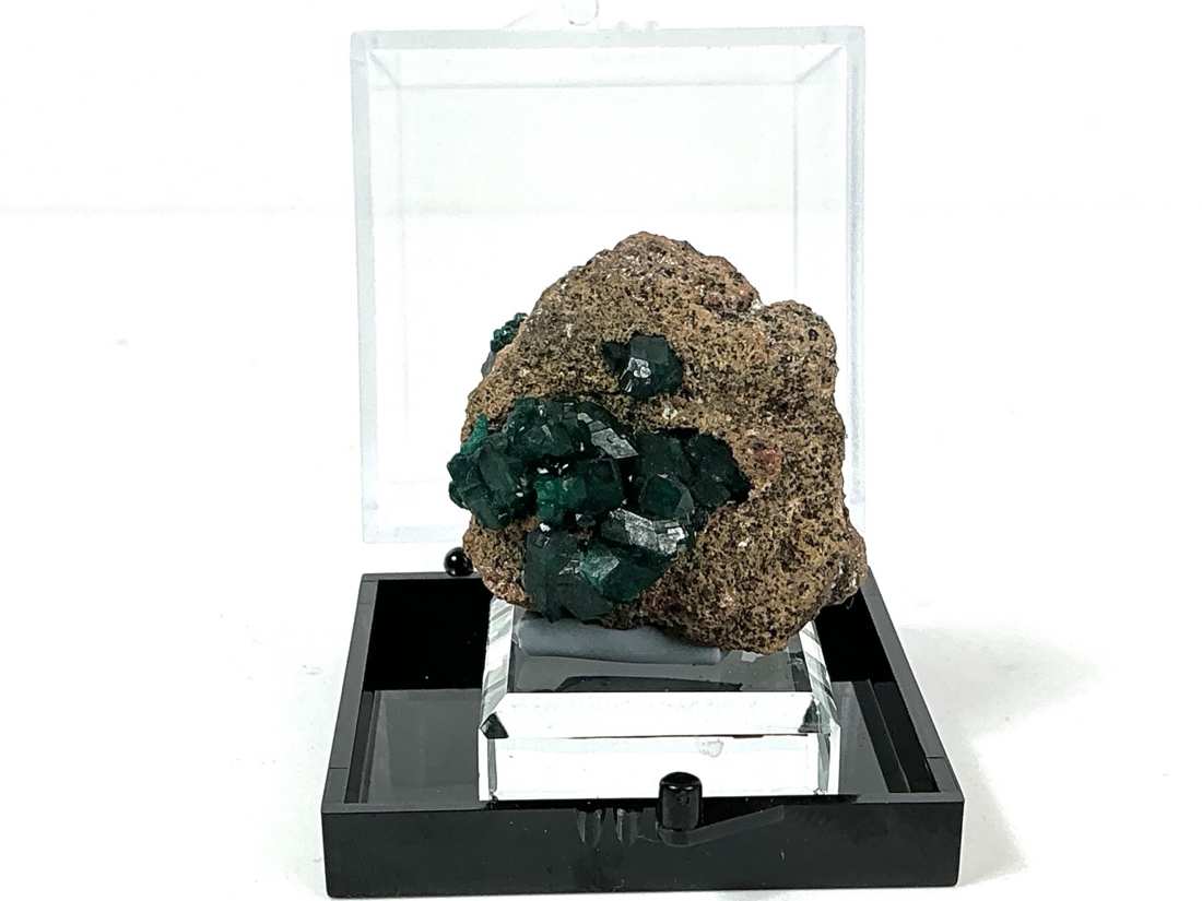 Dioptase with Fornacite from Mindouli, Congo, crystal faces and mineral association, view 5
